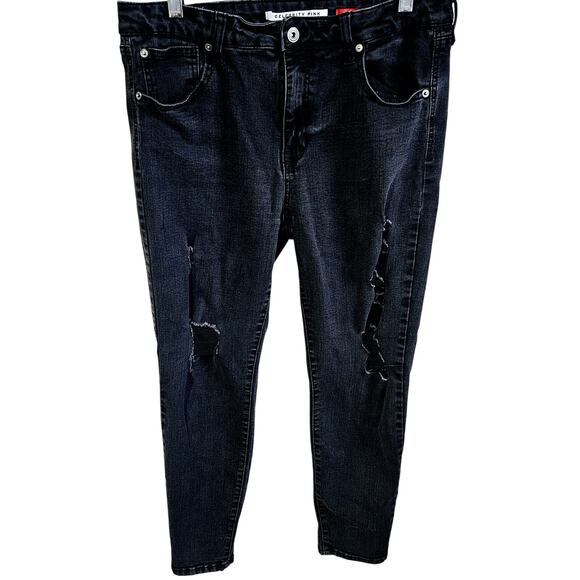 Celebrity Pink Size 15/32 Distressed Skinny Jeans Black Stretch Ripped Thrashed - Picture 1 of 6